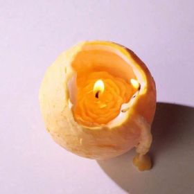 Innovative Spinning Globe Scented Candle Hand Poured Wax Candle With Round Shape For Home Decoration (Option: Yellow)